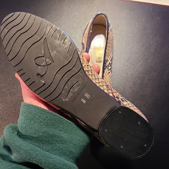 Grazia Ingledews brand new black & snakeskin flats - Picture 4 of 5